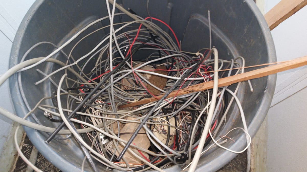 wires