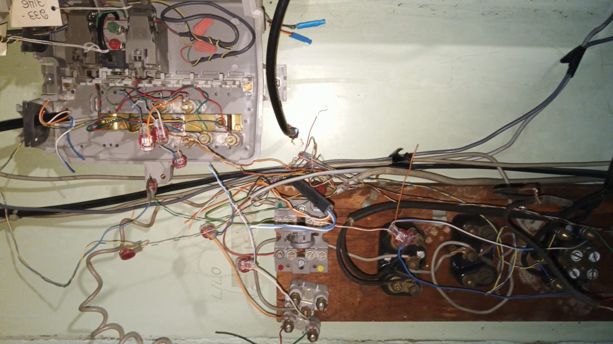 wires2