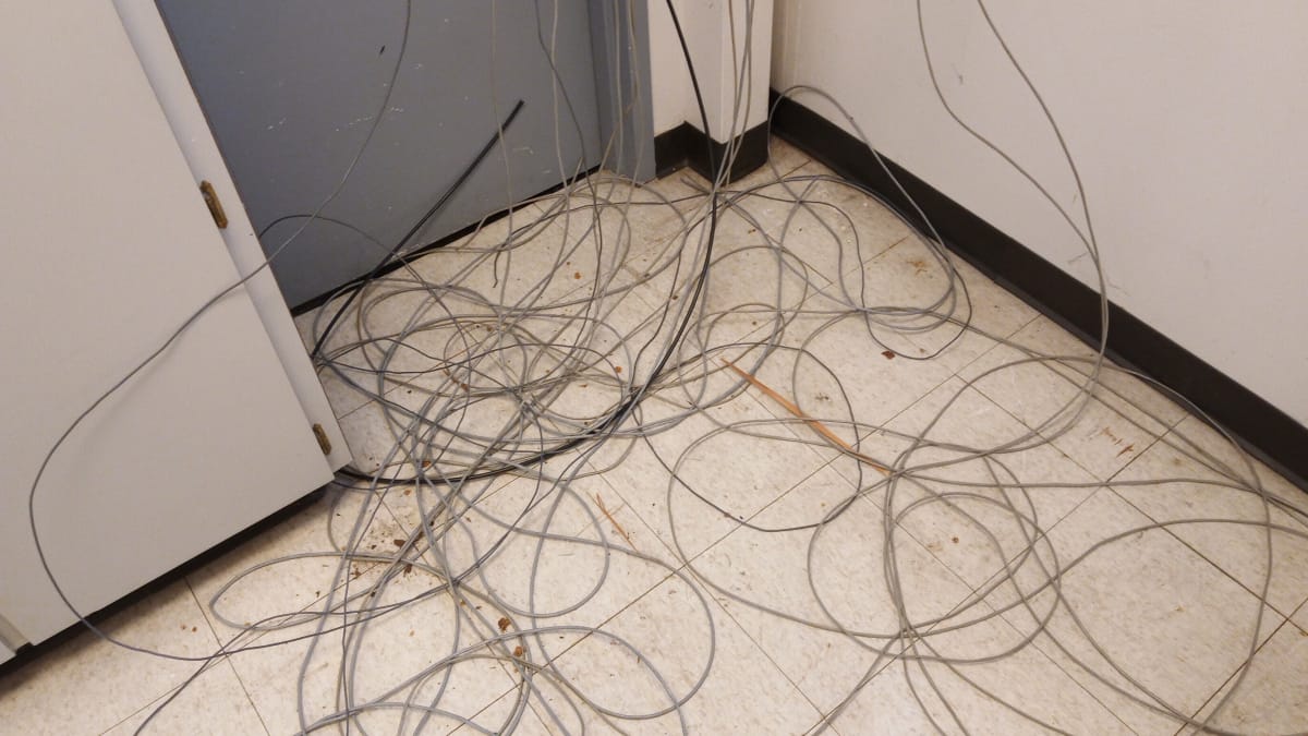 wires3
